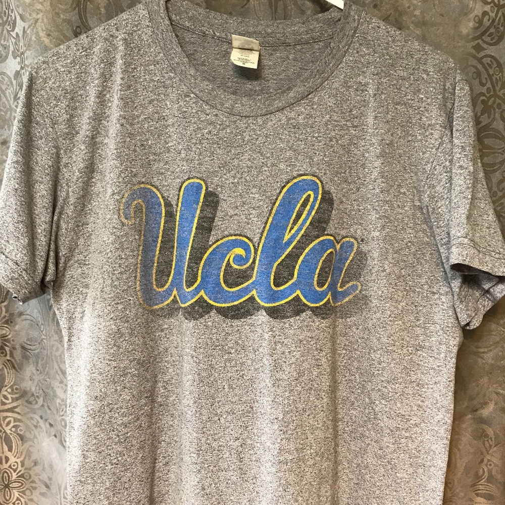 Men's Medium UCLA t-shirt
